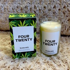 Four Twenty Homesick candle